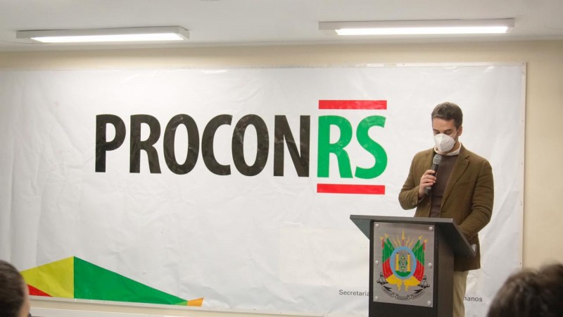 Governador Eduardo Leite no evento desta terça-feira (08/06)