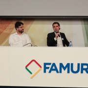 Mesa final do evento na Famurs.
